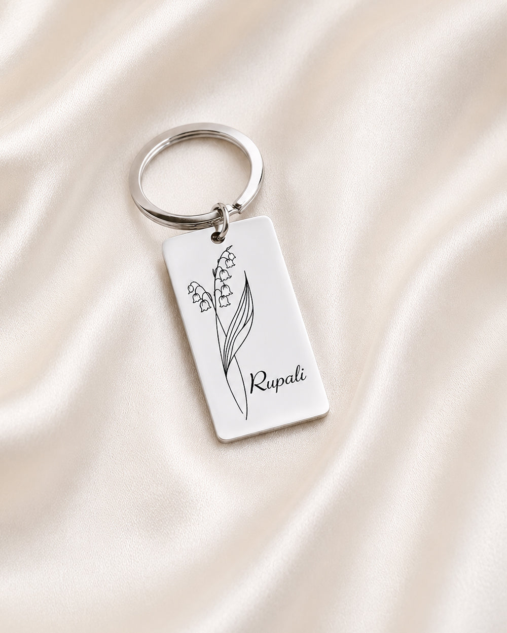 Personalized Keychain With Birth Flower